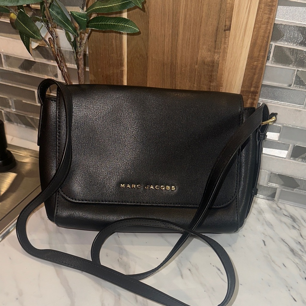 Marc Jacobs Black Pebbled Leather Crossbody with Gold Logo